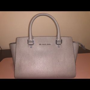 Michael kors Wallet and/or purse